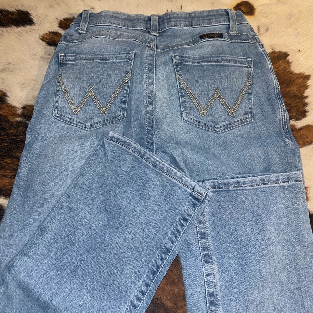 Women's Wrangler Willow Ultimate Riding Jean #112315011 Bootcut size 7x34